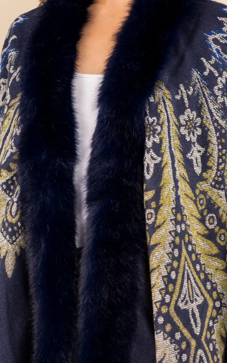 KA3353 Printed Faux Fur Trim Ruana Shawl