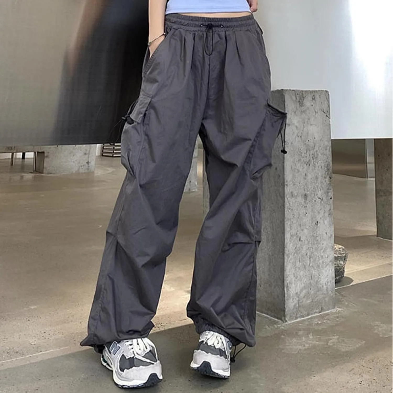 Women's Wide Leg Sweatpants Elastic High Waist Straight Leg Athletic 2025 Trendy Casual Baggy Trousers with Pockets